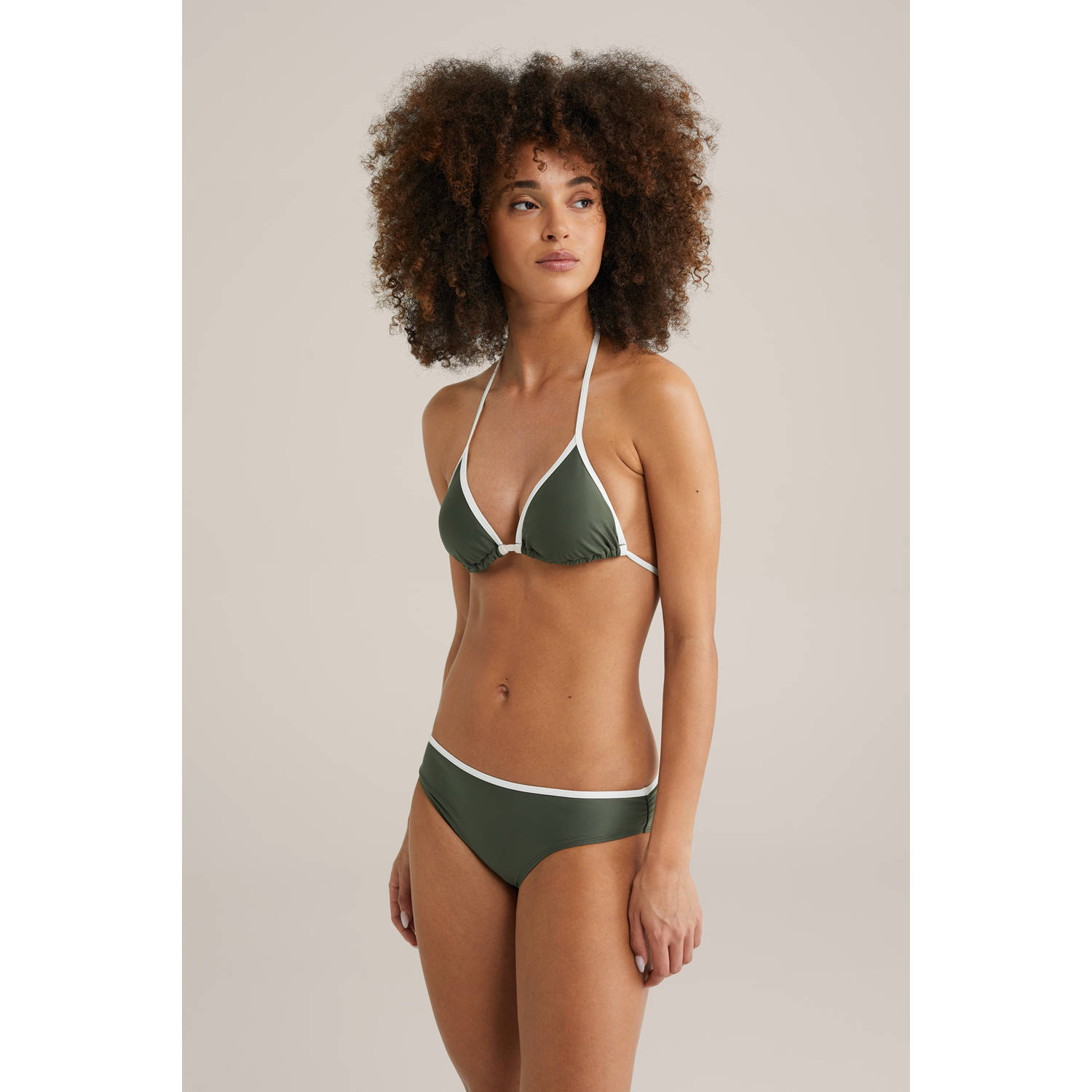 WE Fashion voorgevormde triangel bikinitop legergroen