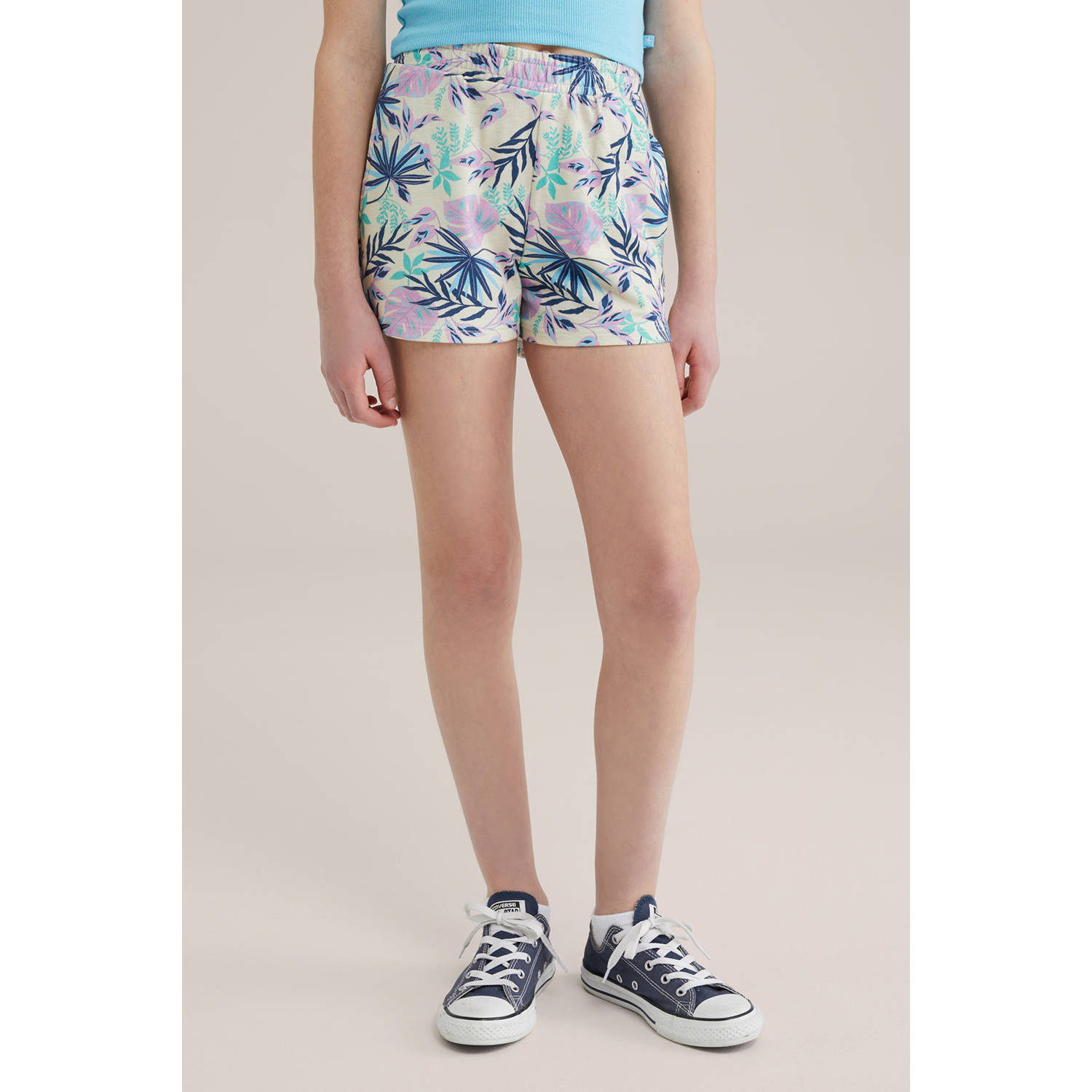 WE Fashion straight casual short multi