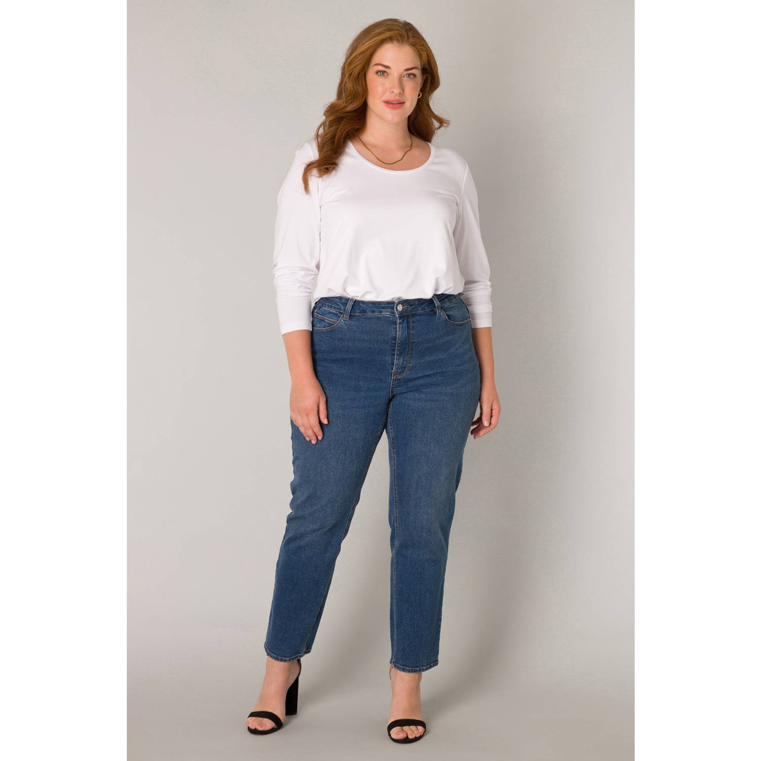 Base Level Curvy high waist slim fit jeans dark blue denim