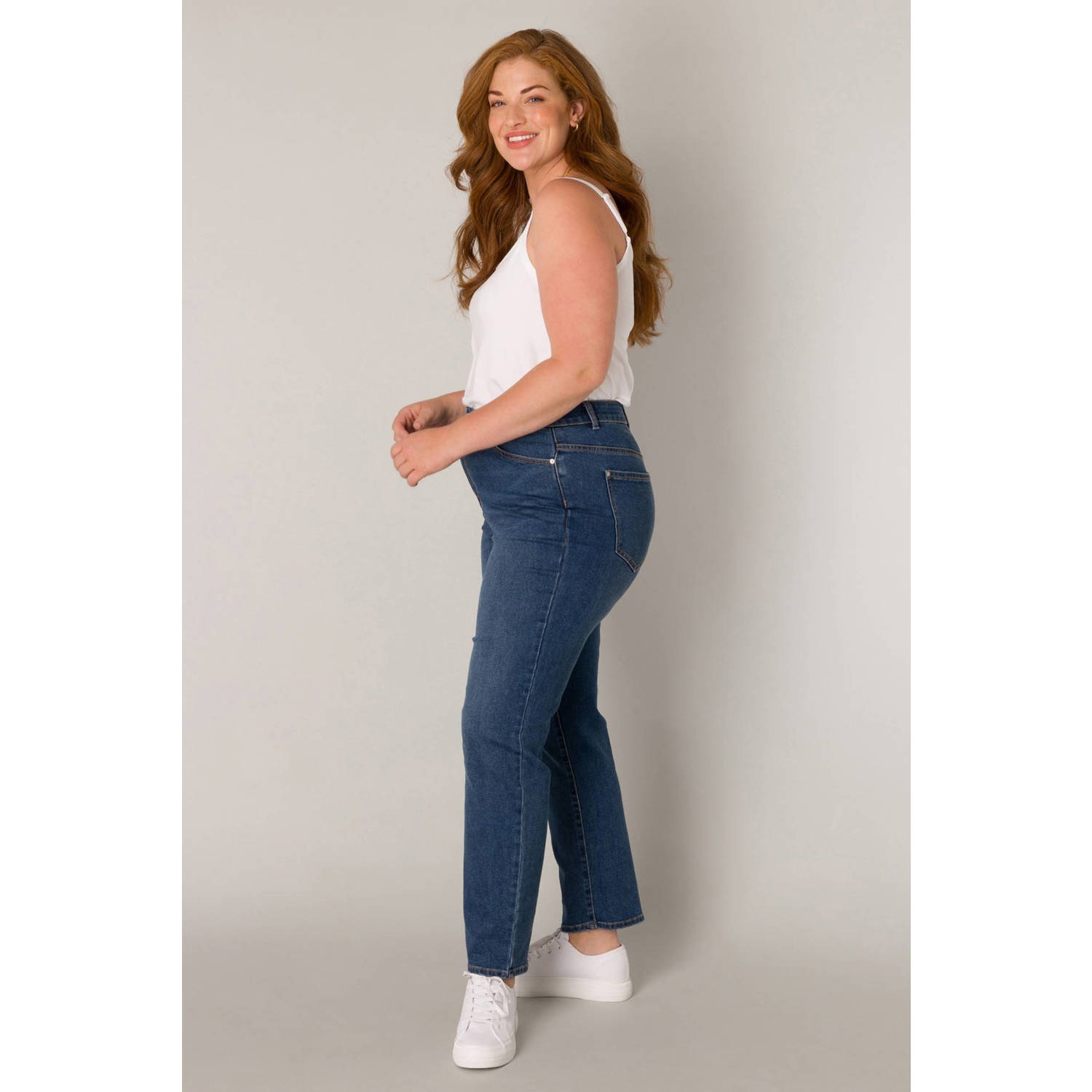 Base Level Curvy high waist slim fit jeans dark blue denim