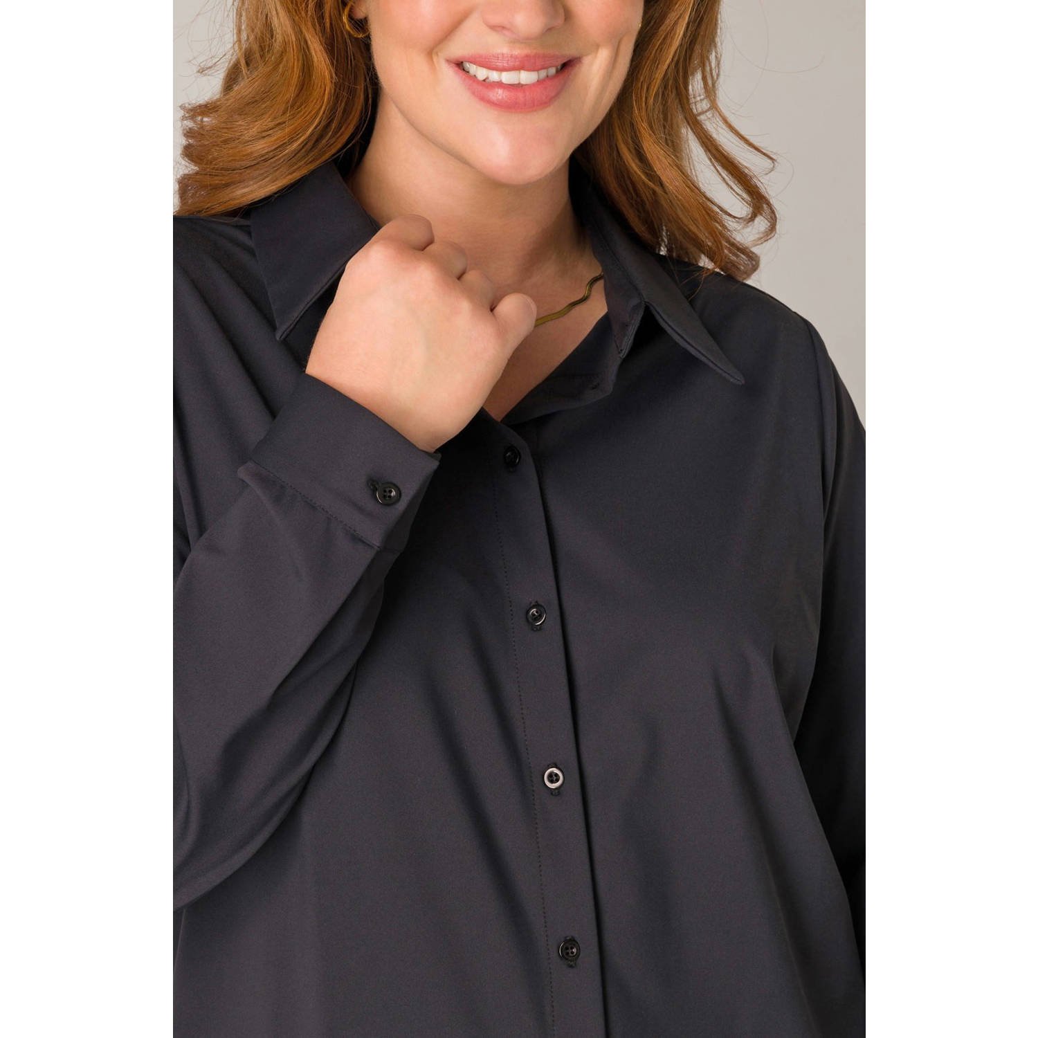 Base Level Curvy blouse zwart