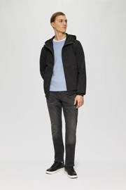 thumbnail: Zwarte heren Q S by s.Oliver softshell jas van polyester met effen, lange mouwen, capuchon en ritssluiting