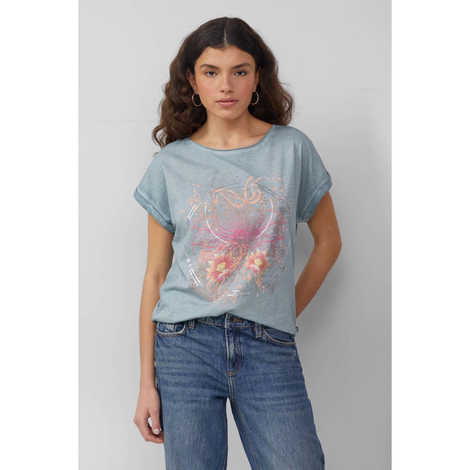 Q S designed by T-shirt met frontprint