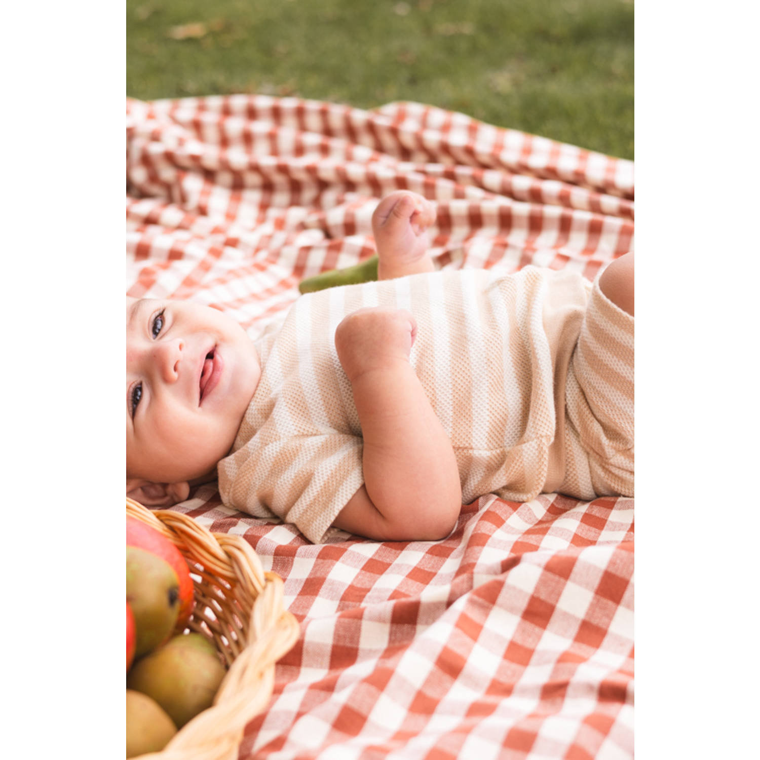Quapi Newborn regular casual short beige