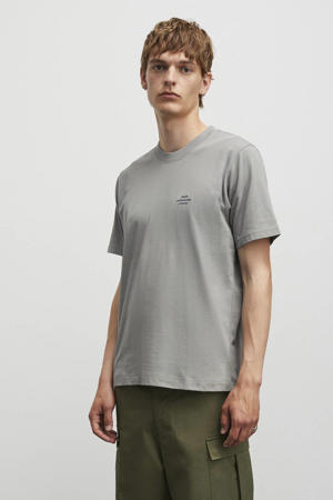 T-shirt grijs