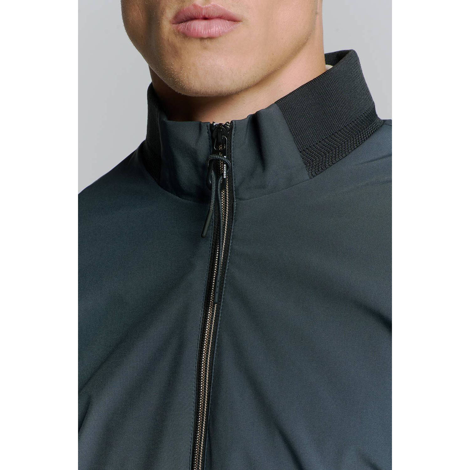 No Excess jack blauw