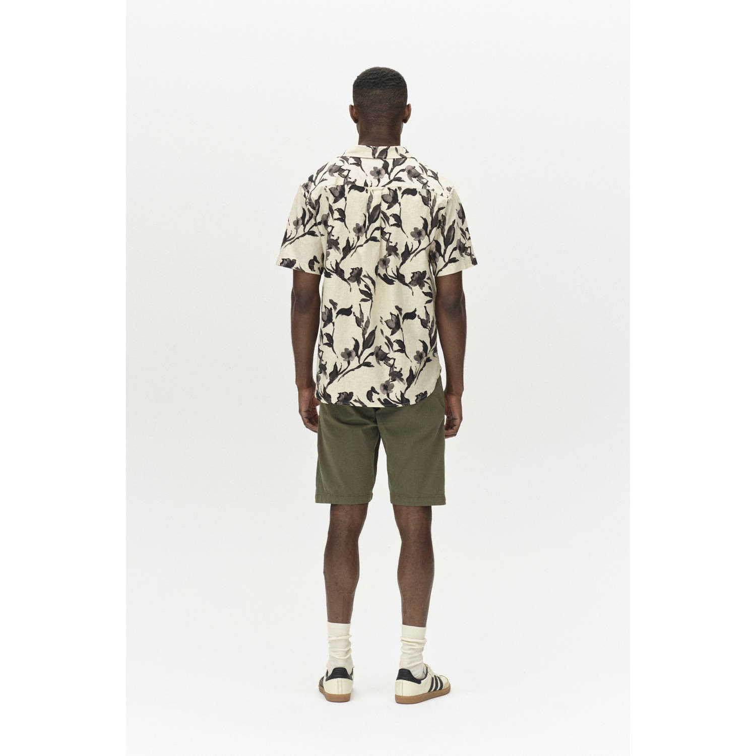 Gabba regular chino short met textuur olijfgroen