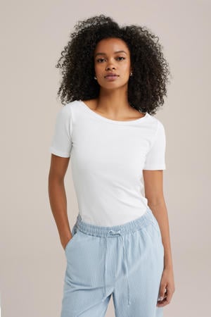 T-shirt wit