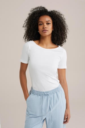 T-shirt wit