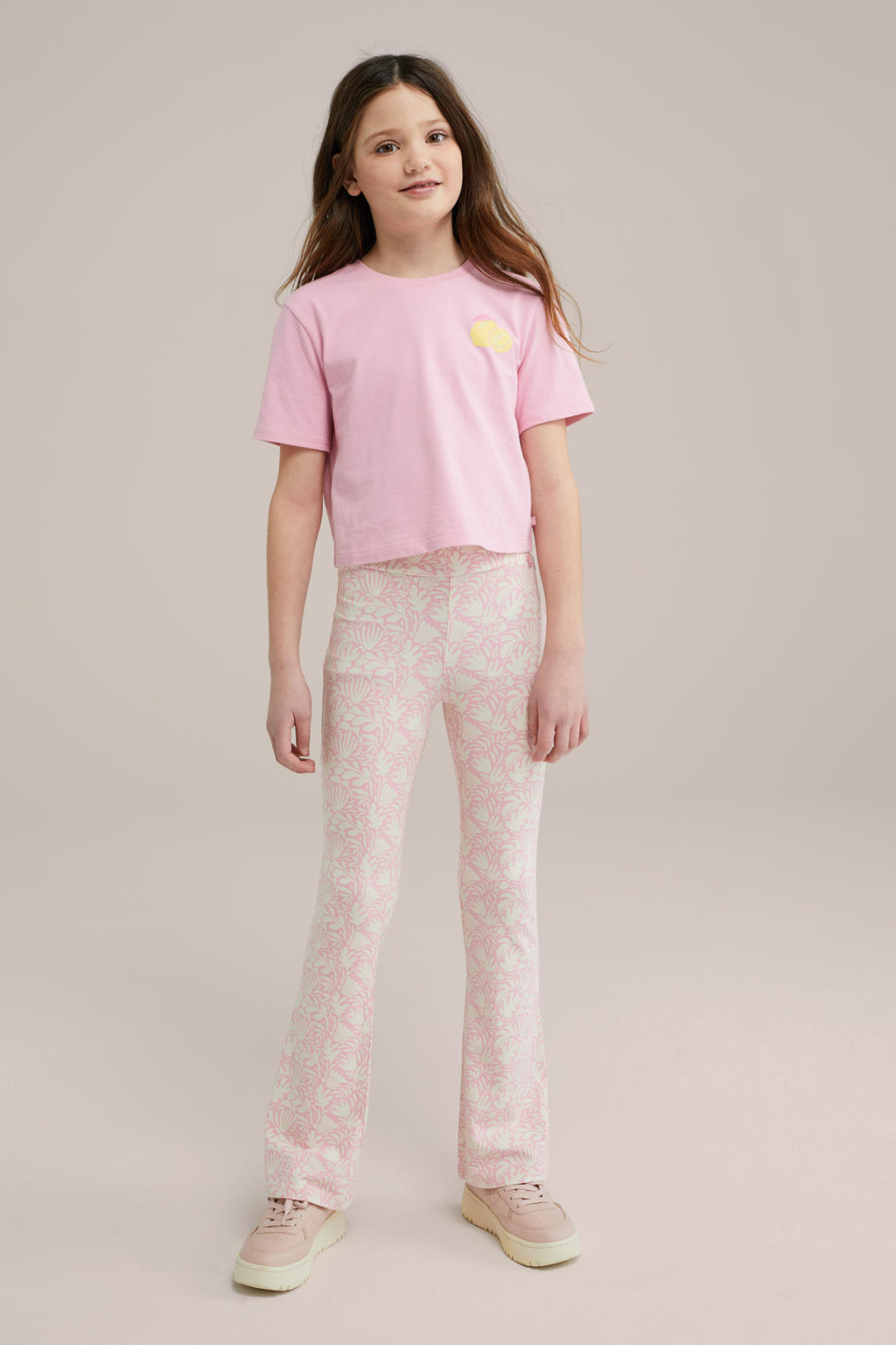 Roze meisjes WE Fashion flared broek van viscose met elastische tailleband