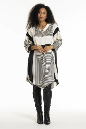 tuniek zand