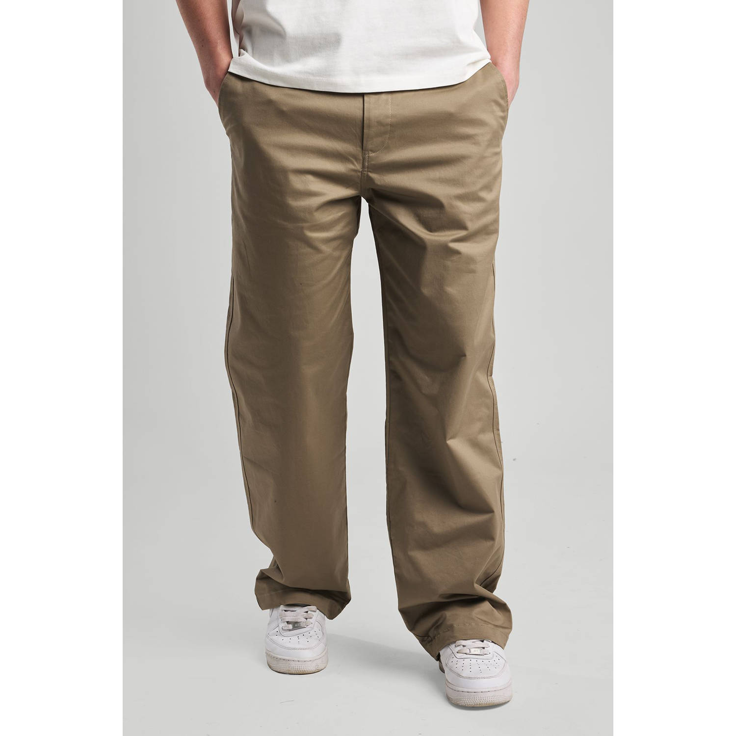 America Today loose chino bruin