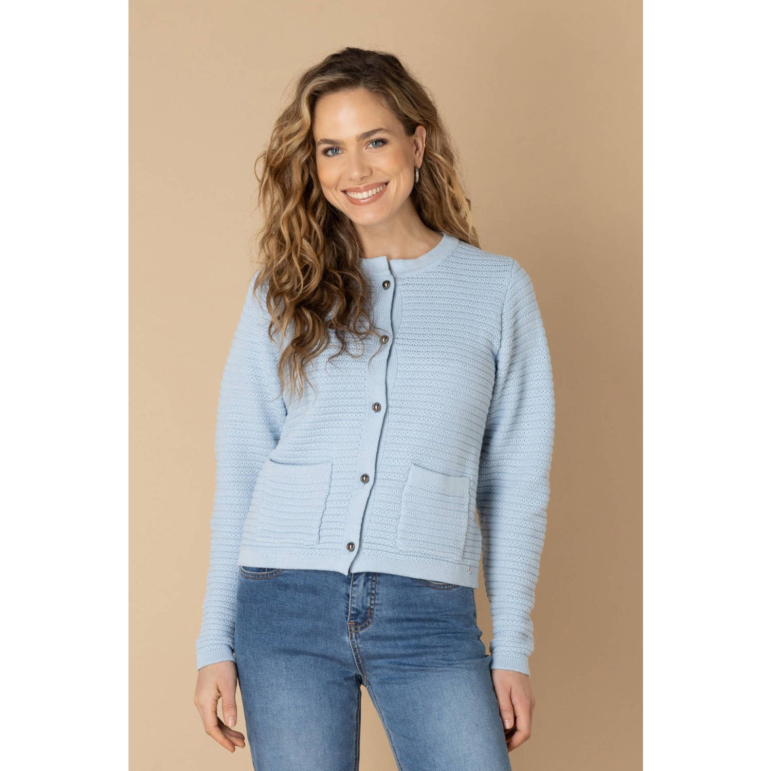 Ivy Beau vest lichtblauw grof gebreid