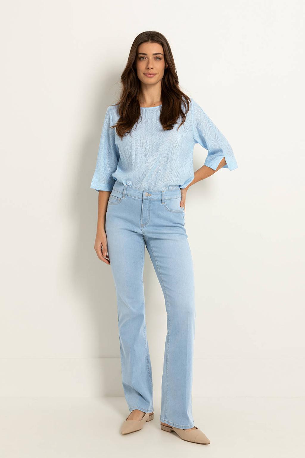 Light blue denim dames Claudia Sträter low waist flared jeans van katoen met rits- en knoopsluiting en effen