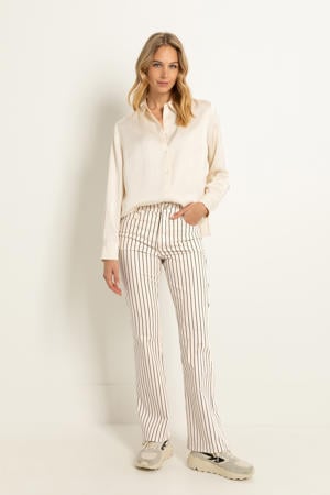 flared jeans ecru
