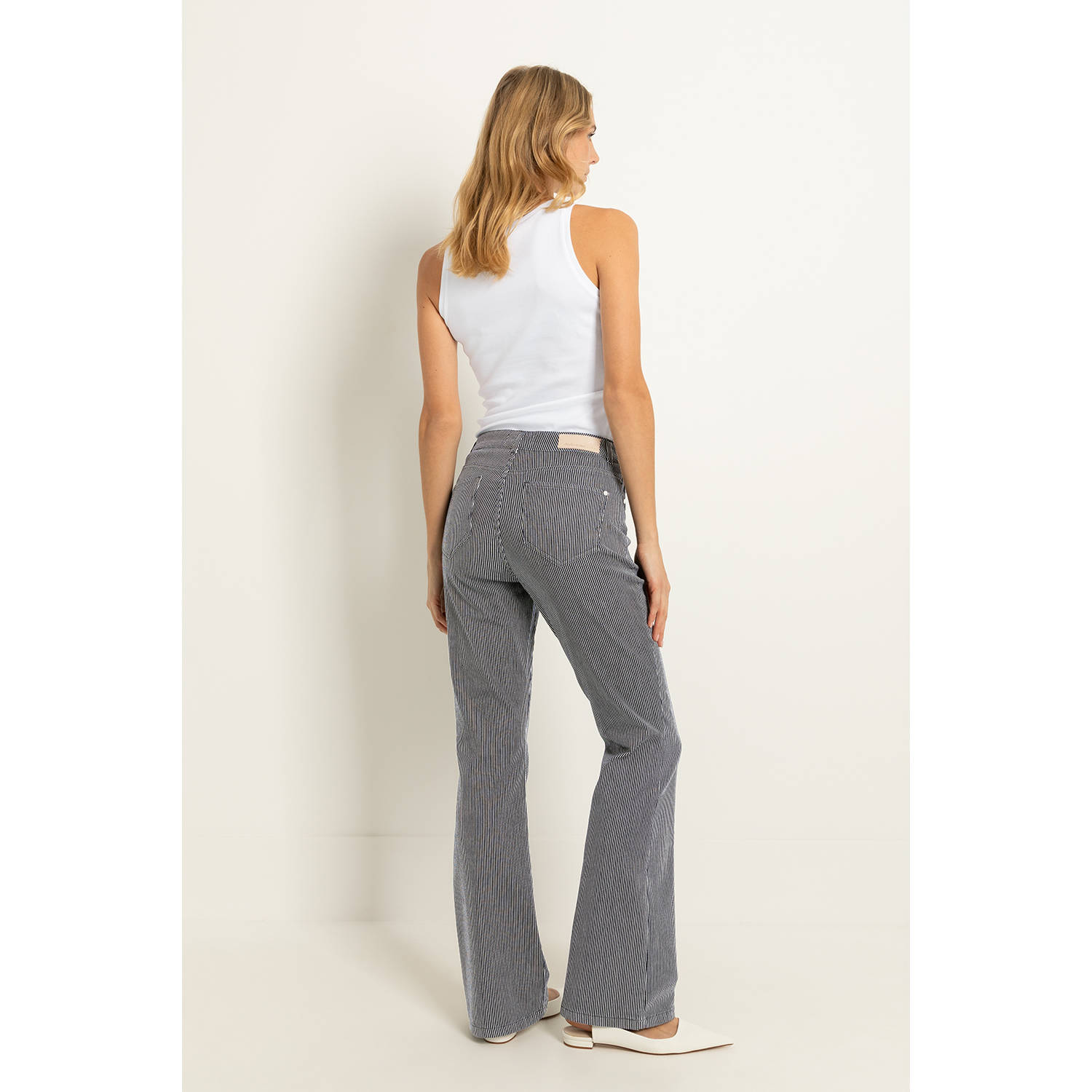 Claudia Sträter flared jeans donkerblauw