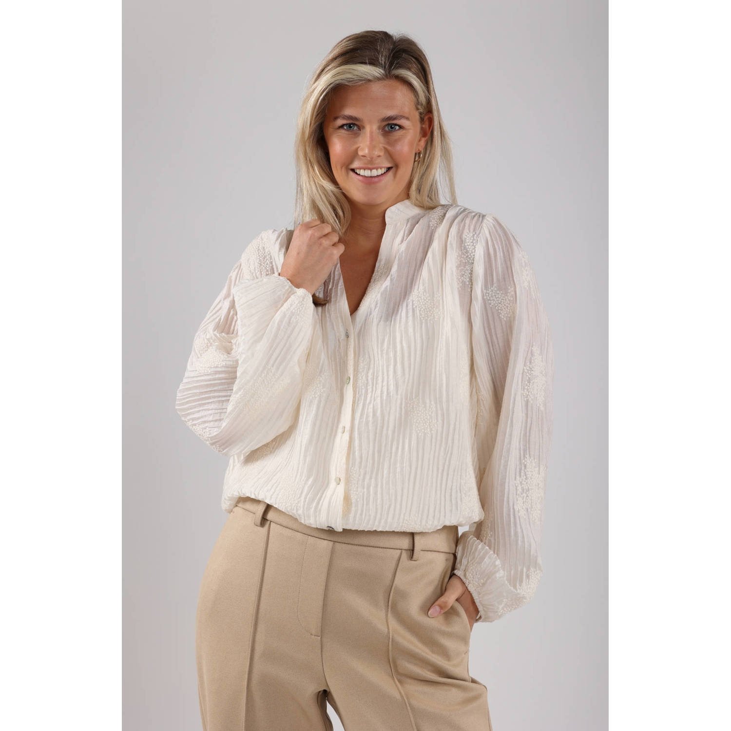 Nukus Geborduurde Blouse Lange Mouw Beige Dames