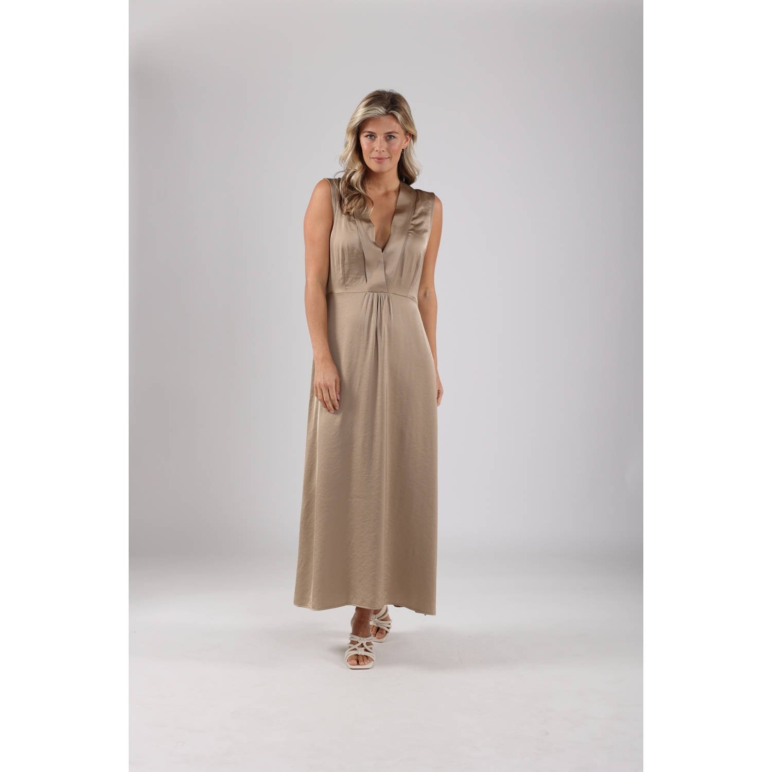 NUKUS maxi jurk bruin
