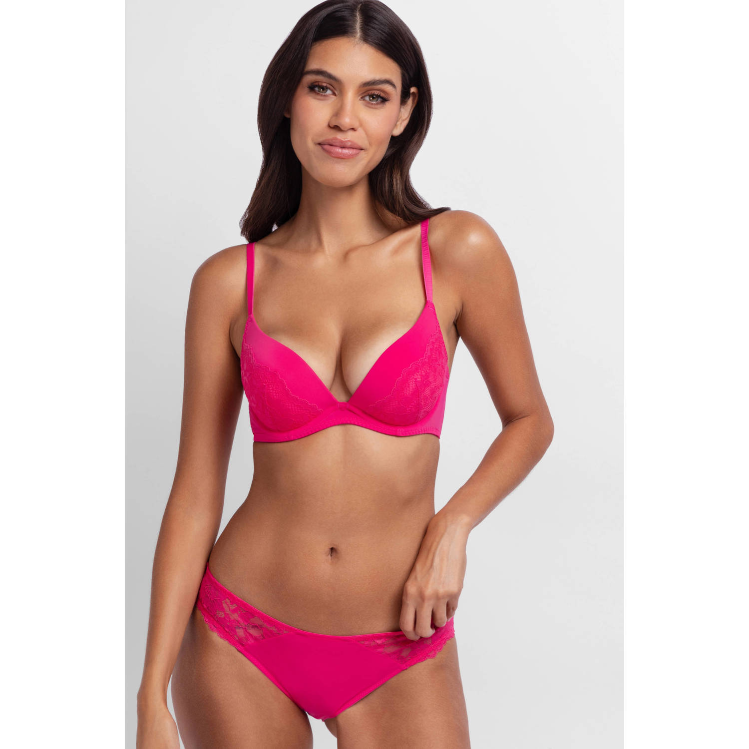 Dorina voorgevormde push-up bh Willa fuchsia