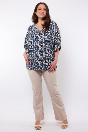 flared jeans ecru