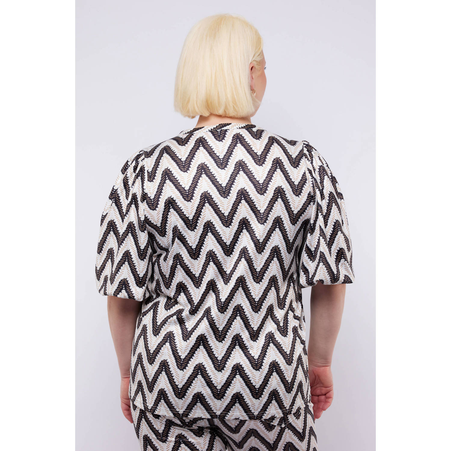 Exxcellent top zwart