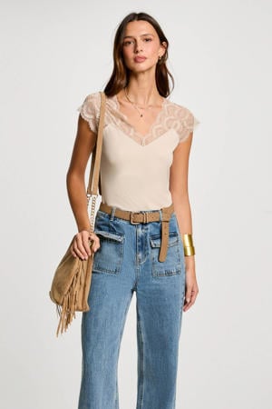 top beige
