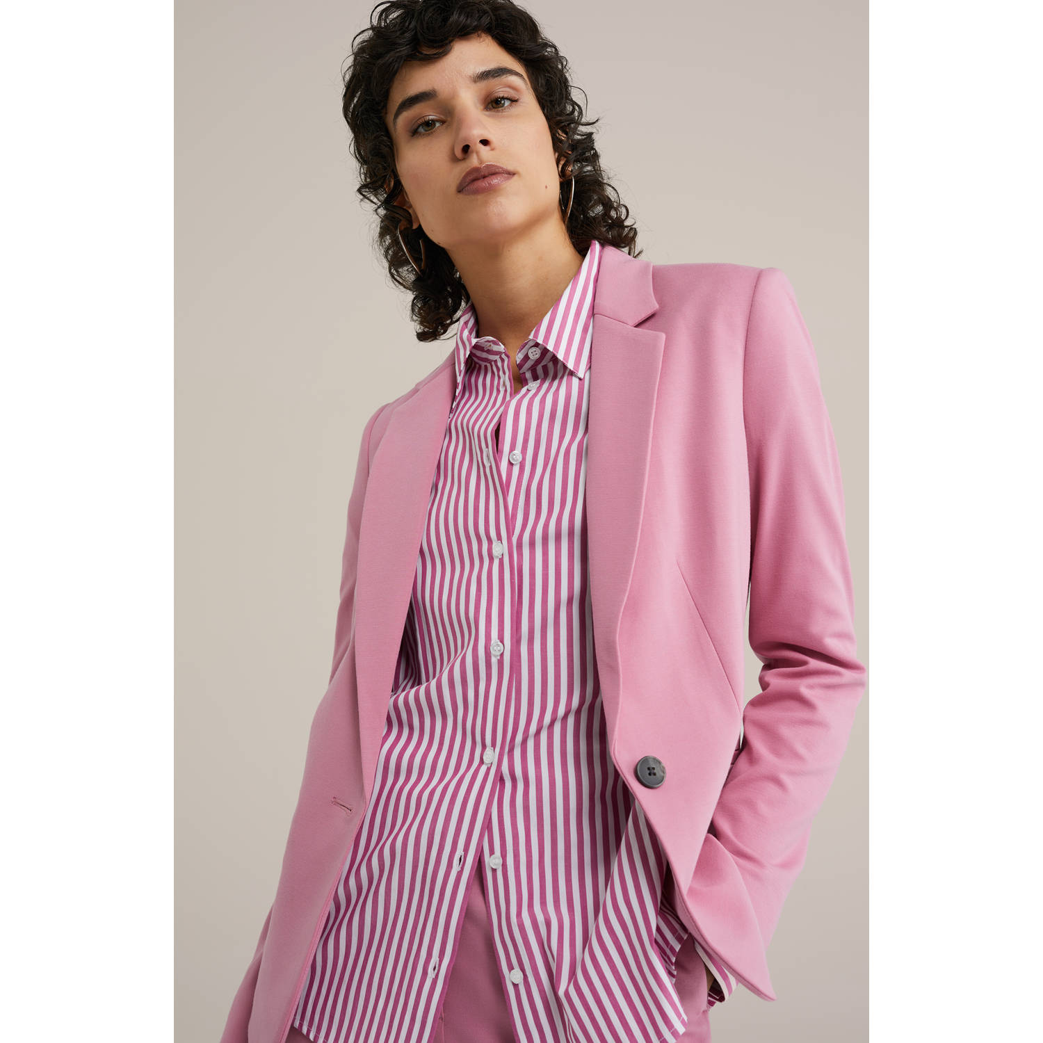 WE Fashion getailleerde blazer roze