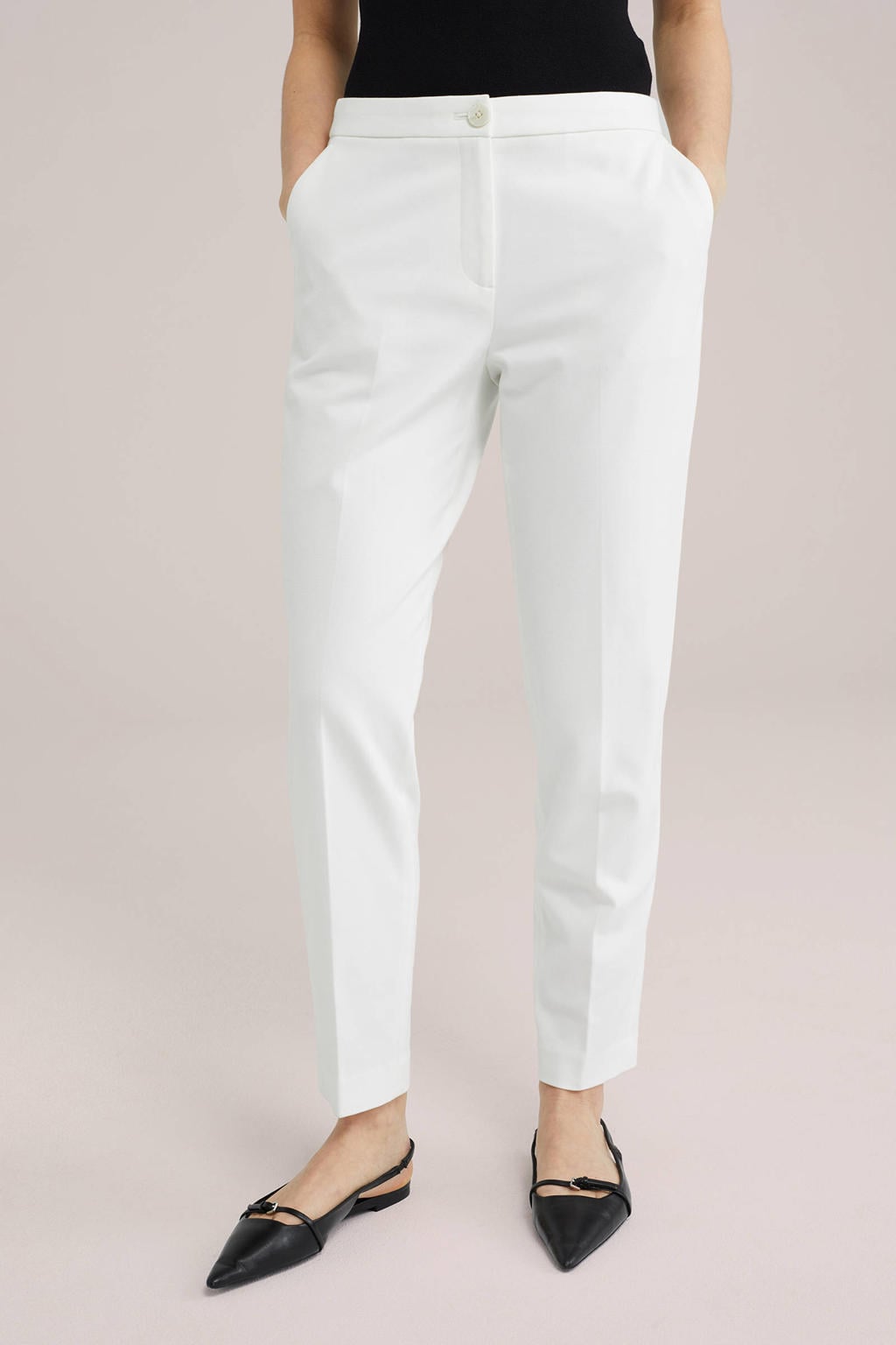 Witte dames WE Fashion tapered fit pantalon van viscose met regular waist en effen