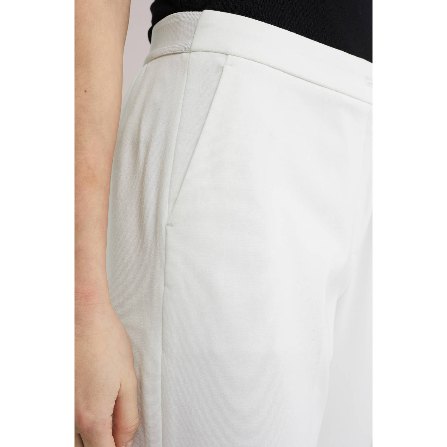 WE Fashion tapered fit pantalon wit
