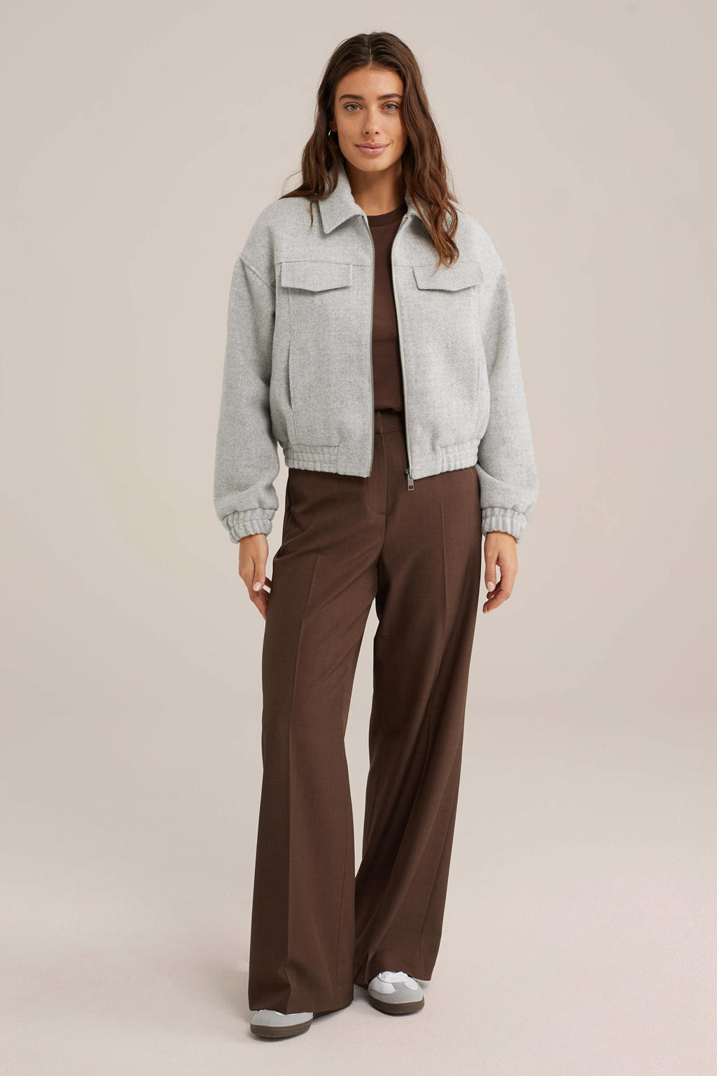 Grijs melange dames WE Fashion zomerjas melange van polyester met effen, lange mouwen, klassieke kraag en ritssluiting