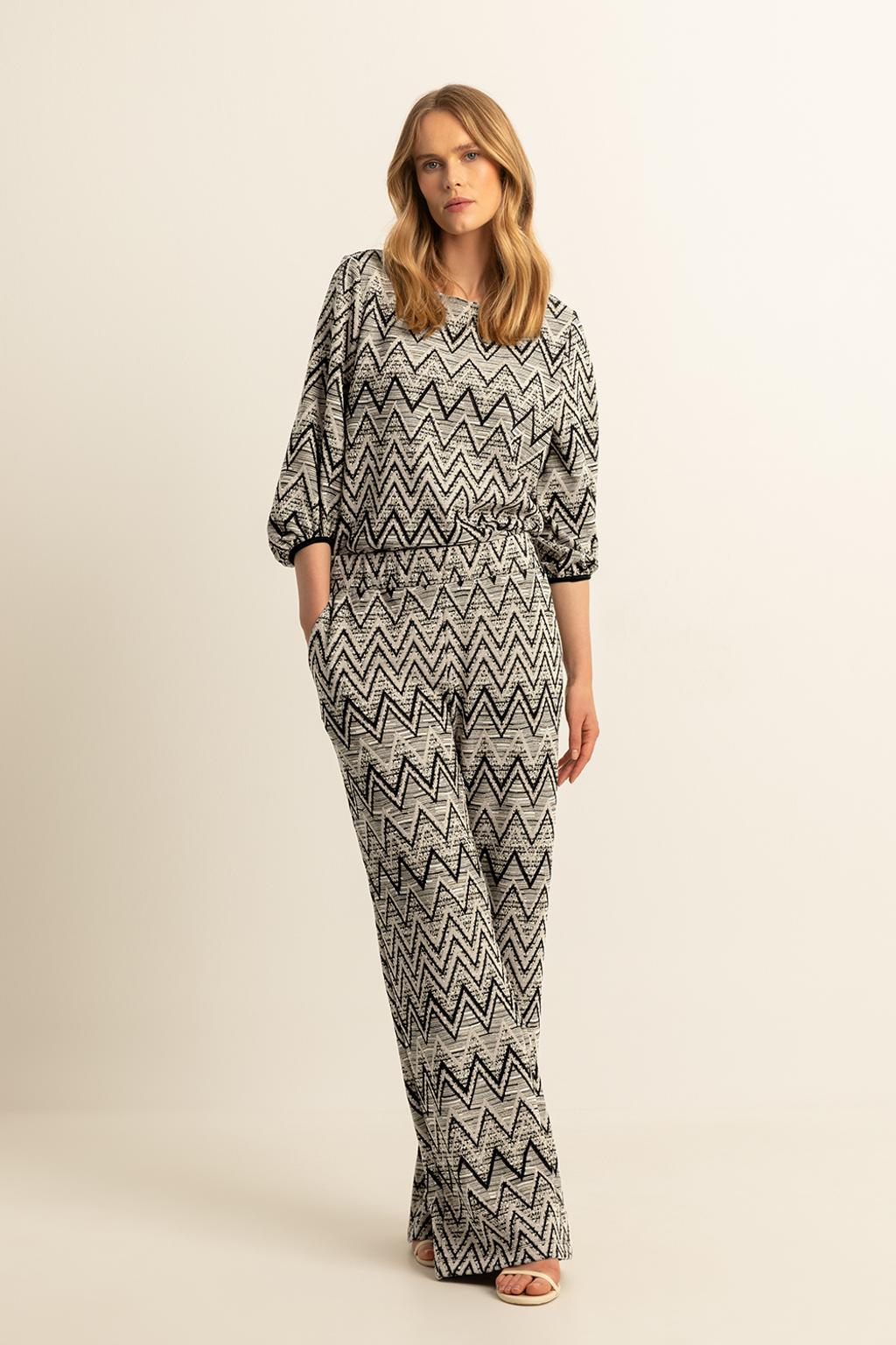 Zwarte dames Expresso high waist broek gebreid van viscose met loose fit en elastische tailleband