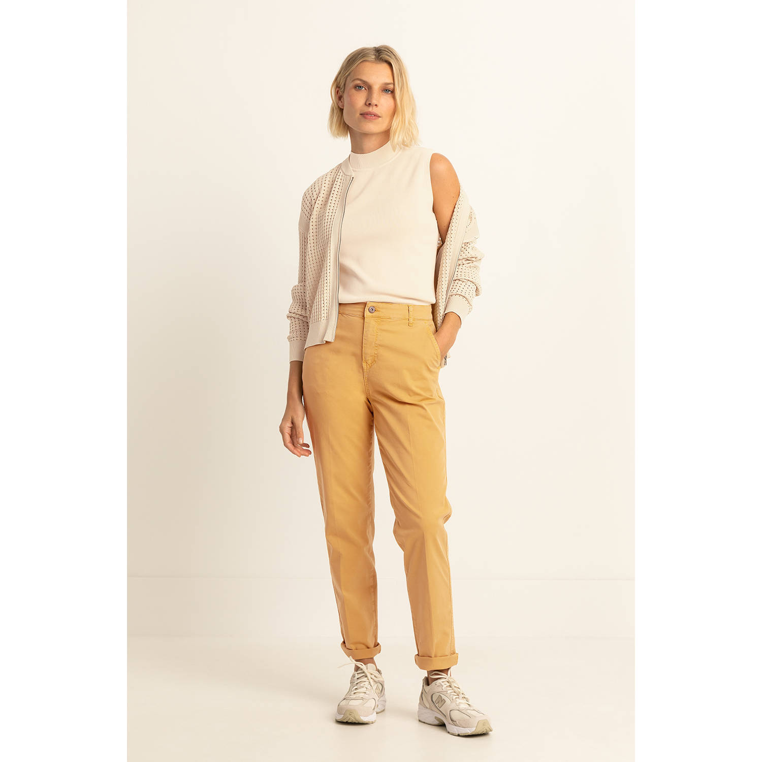 Expresso slim fit broek geel