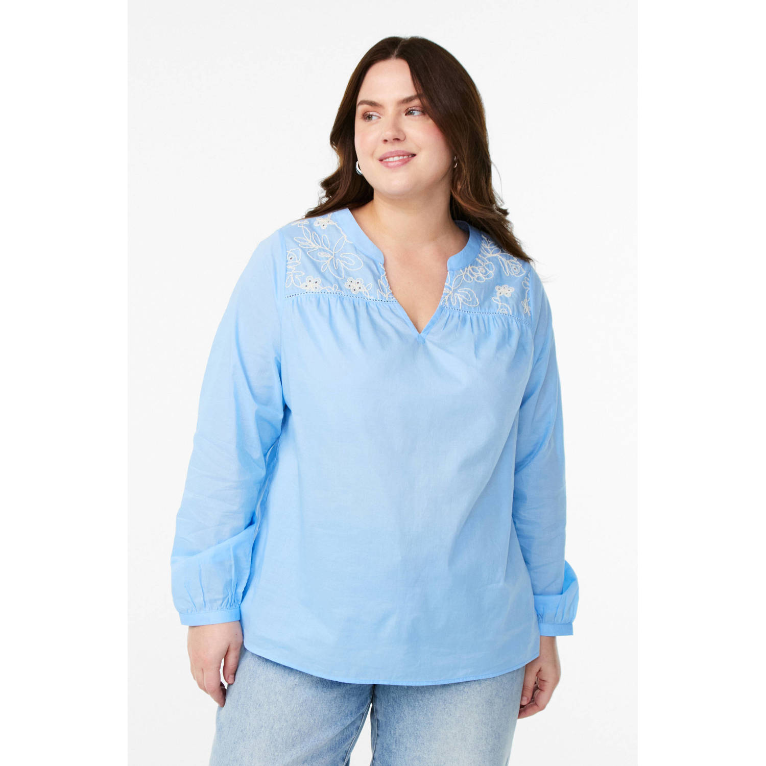Zizzi blousetop lichtblauw broderie