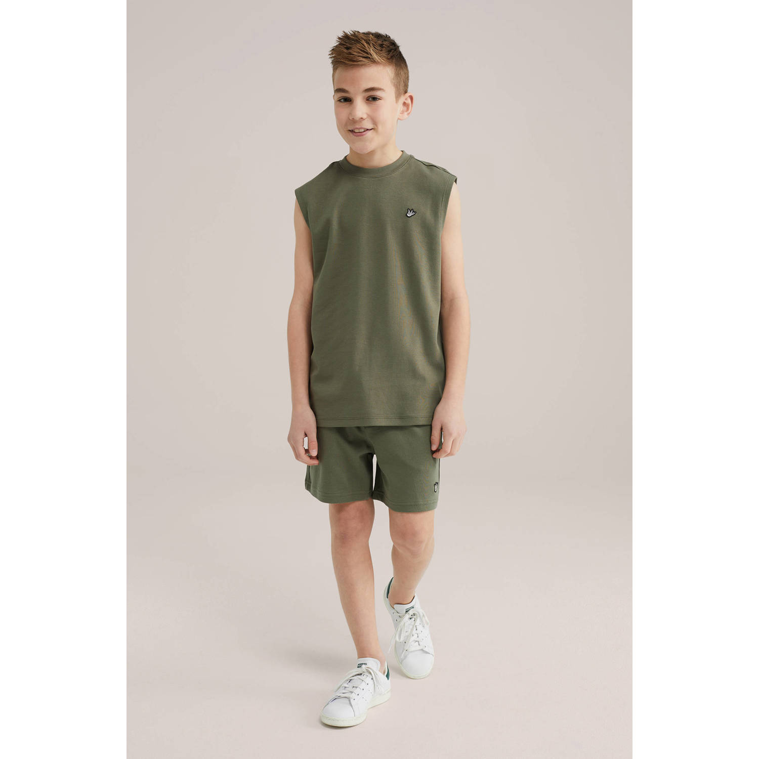 WE Fashion singlet kaki
