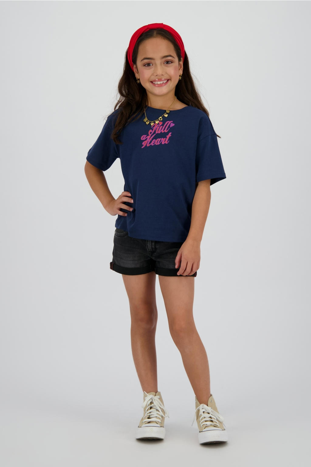 Black denim meisjes Vingino regular short black van denim met rits- en knoopsluiting en effen