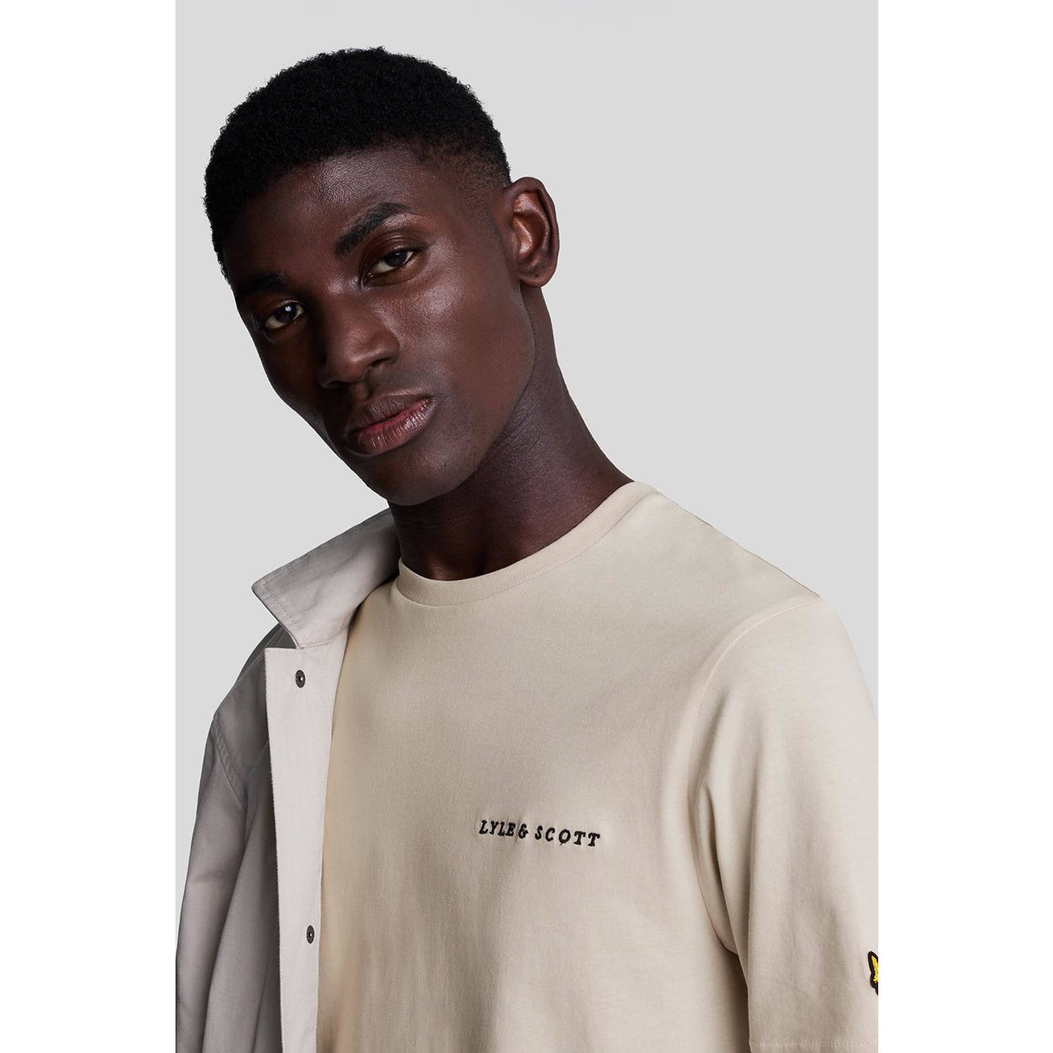 Lyle & Scott T-shirt beige