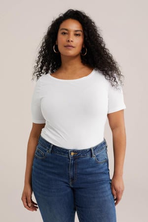 T-shirt wit