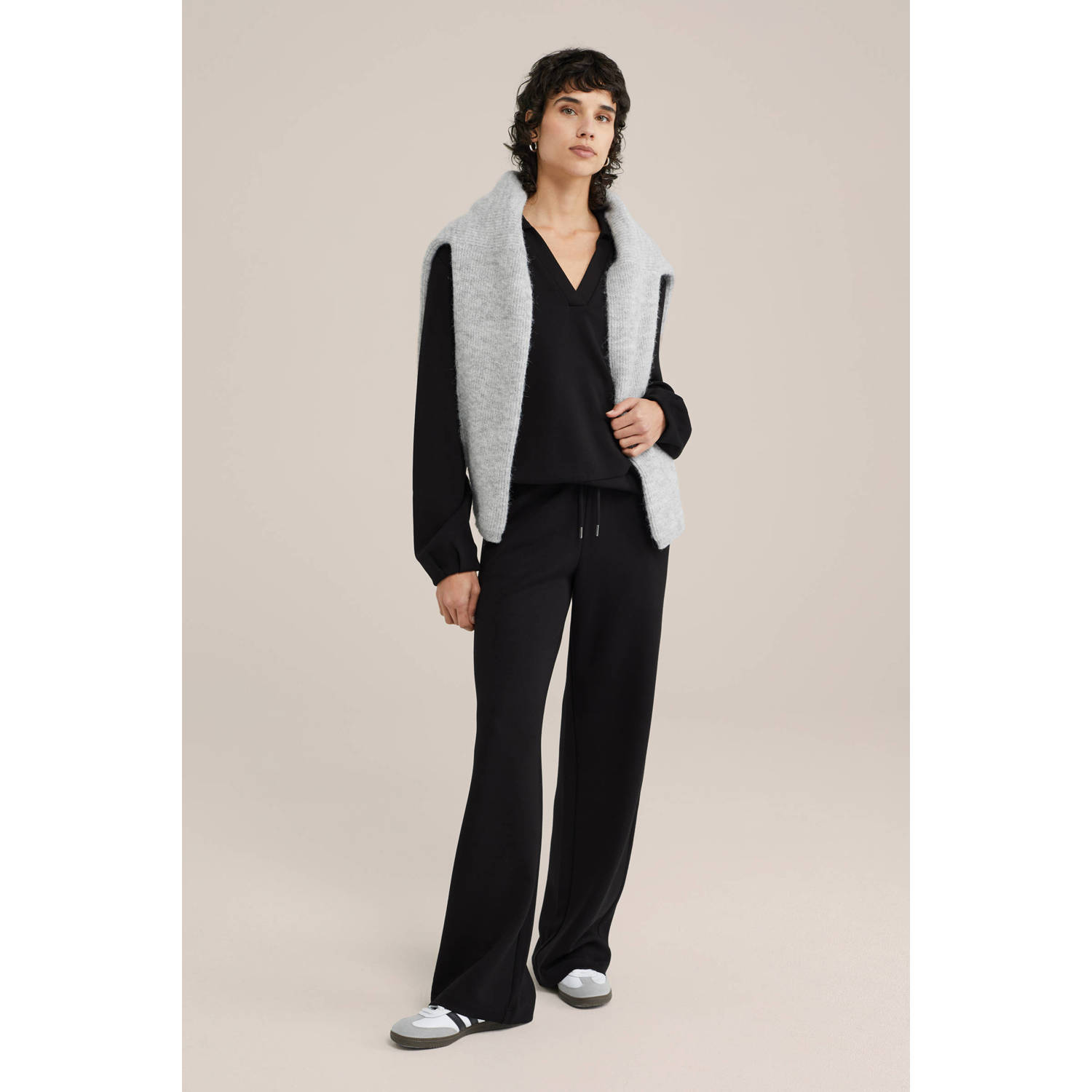 WE Fashion sweater zwart