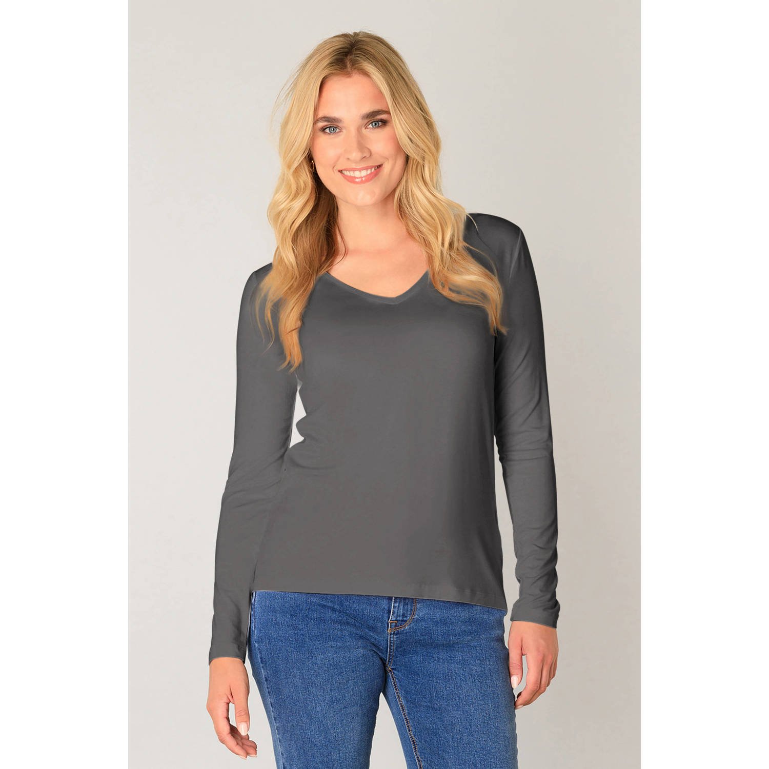 Base Level top grijs fijn gebreid