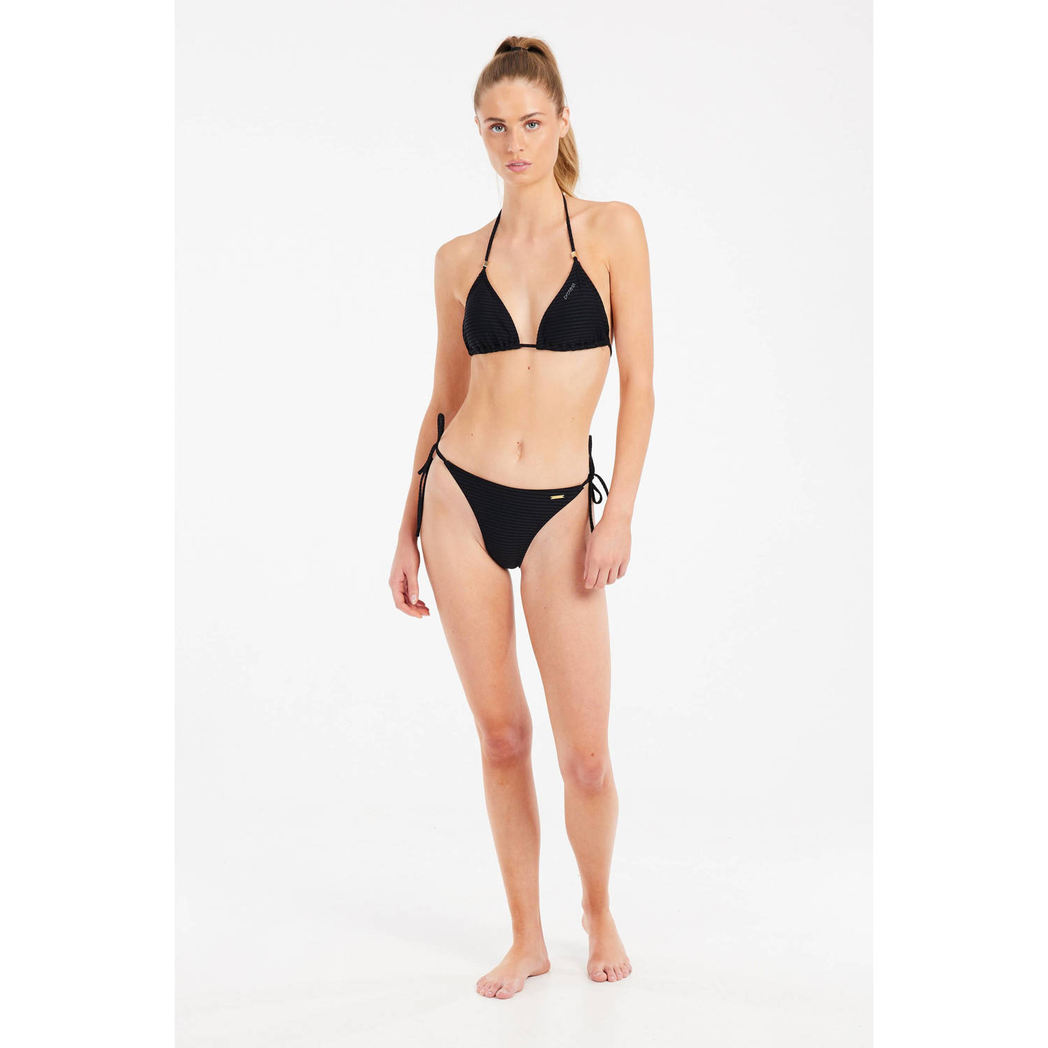 Protest voorgevormde triangel bikinitop MIXALEIAS zwart