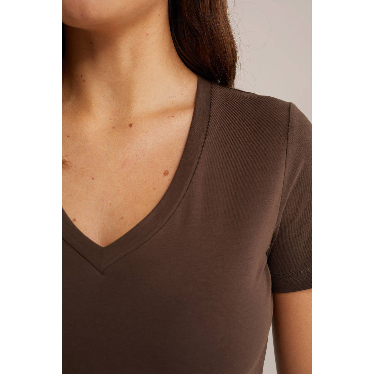 WE Fashion WE Fundamentals T-shirt donkerbruin