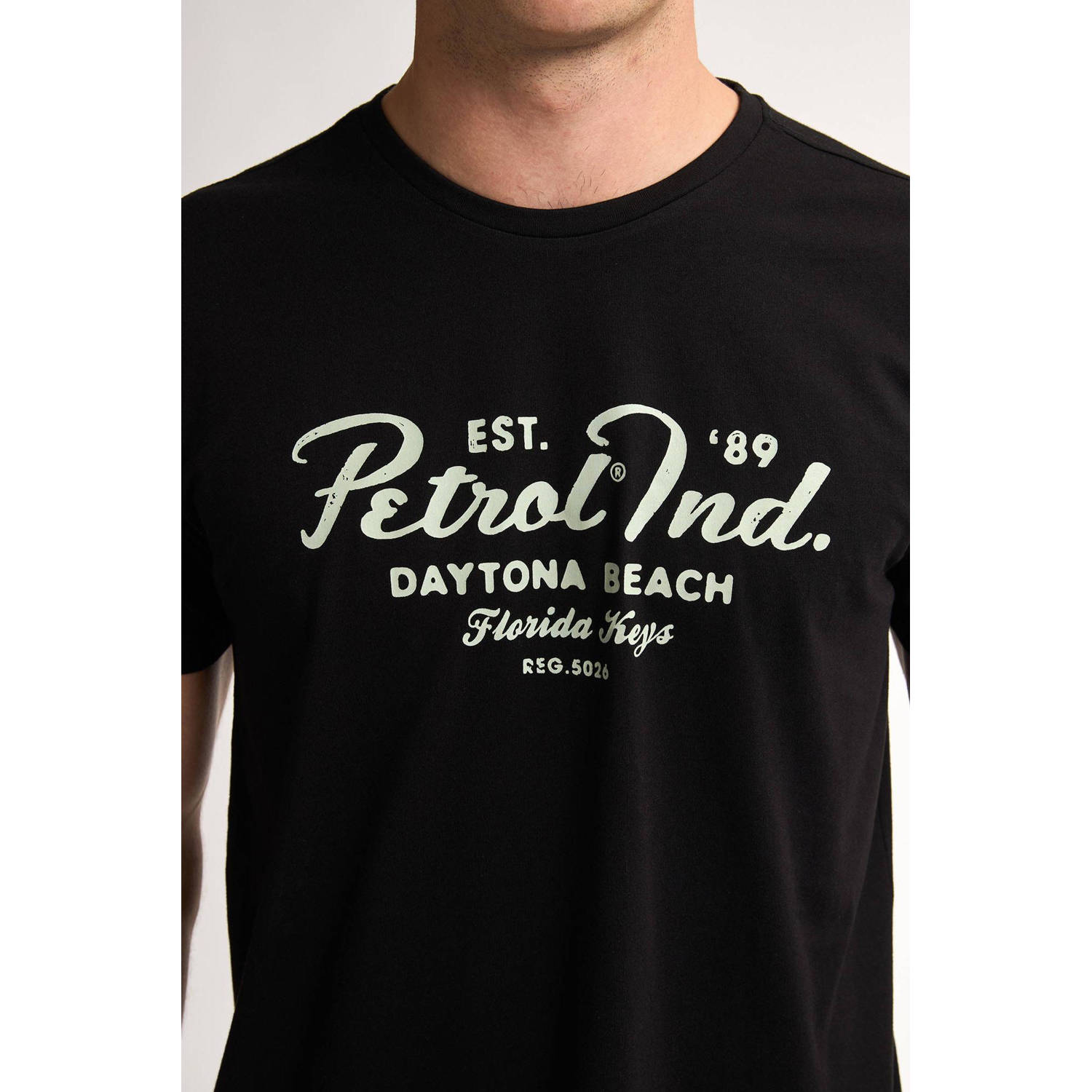 Petrol Industries T-shirt zwart