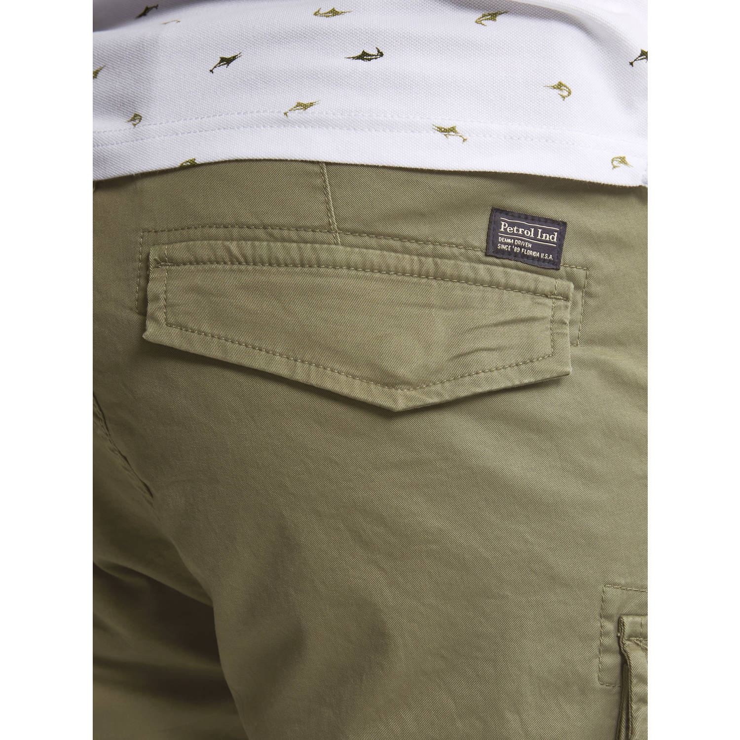 Petrol Industries regular cargo short groen