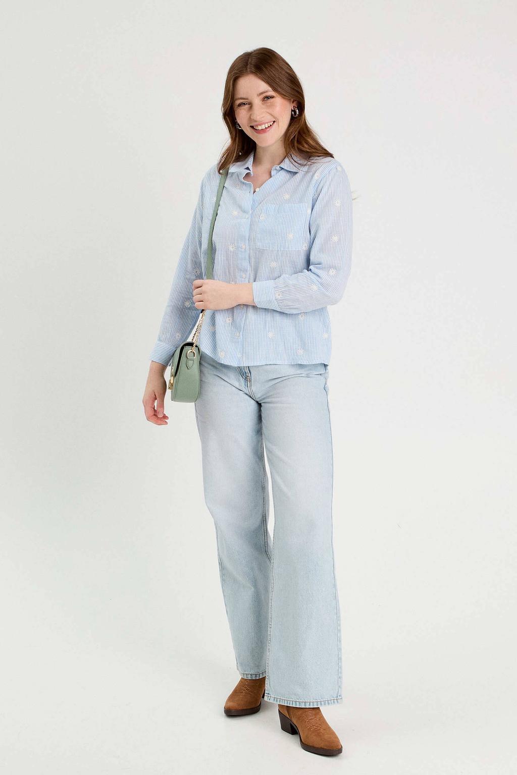 Lichtblauw en witte dames Cache Cache blouse van katoen met strepenprint, lange mouwen, polo kraag, knoopsluiting en borduursels