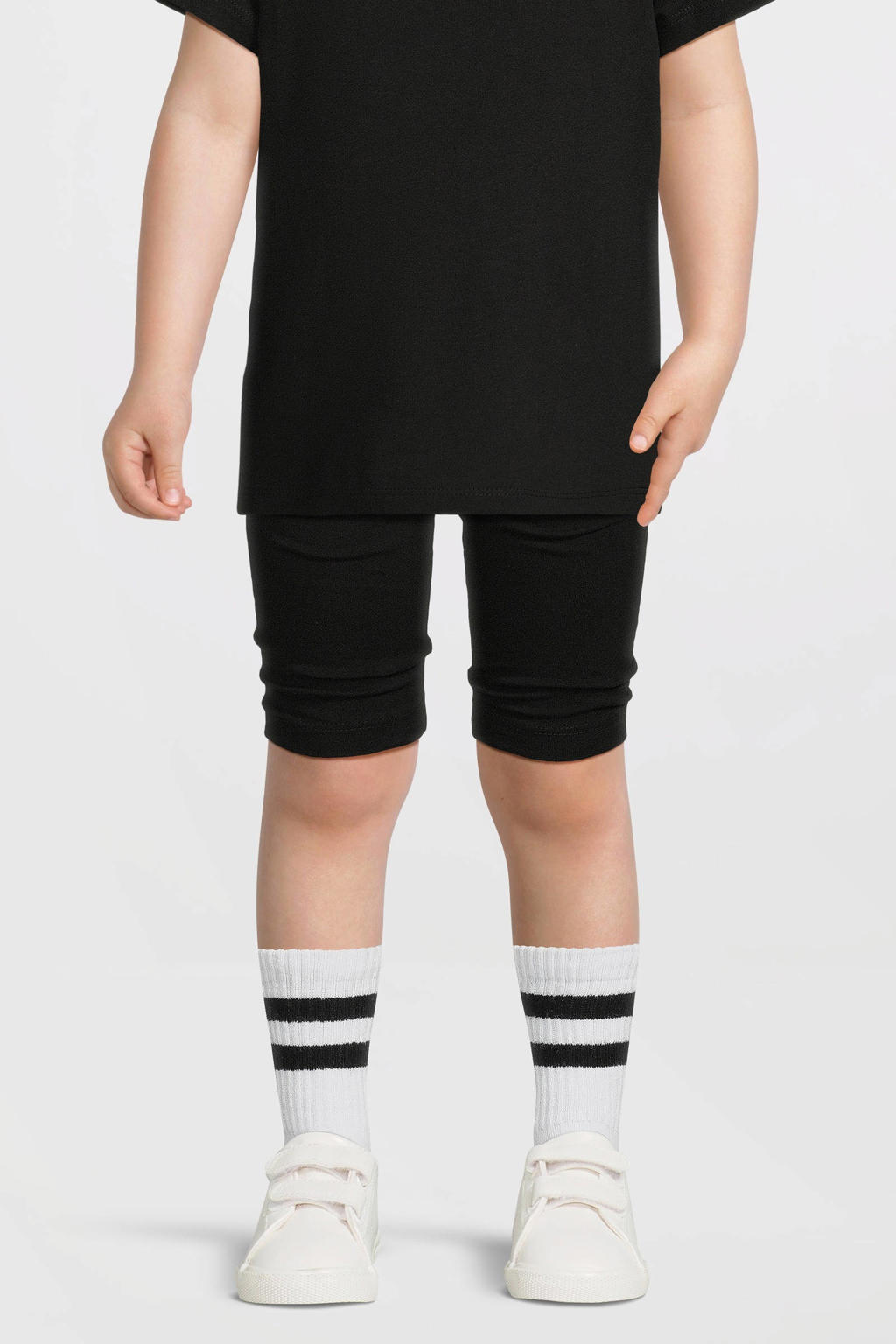 Zwarte meisjes Anytime skinny biker short van katoen met elastische tailleband en effen