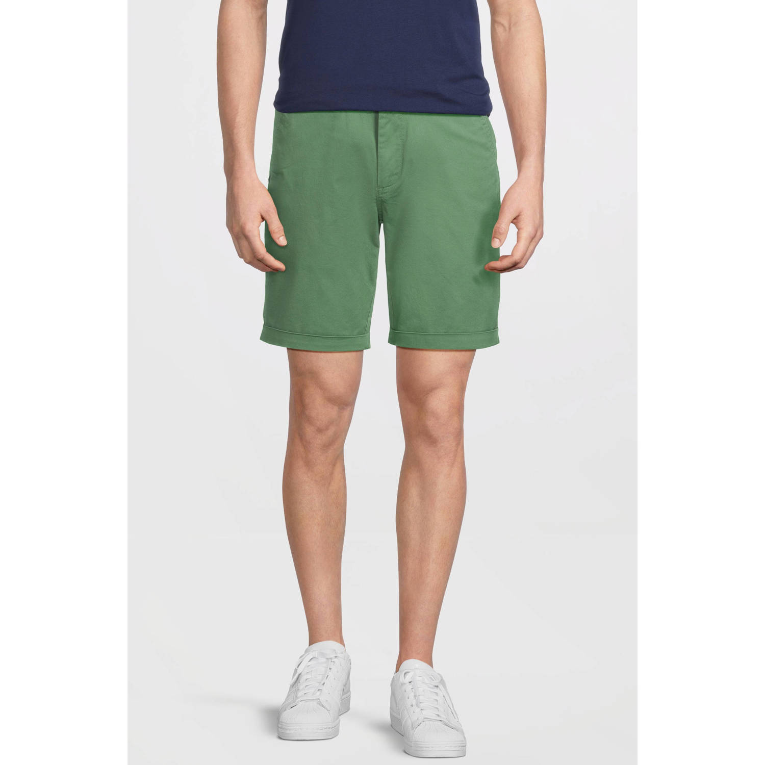 New Zealand Auckland regular chino short groen