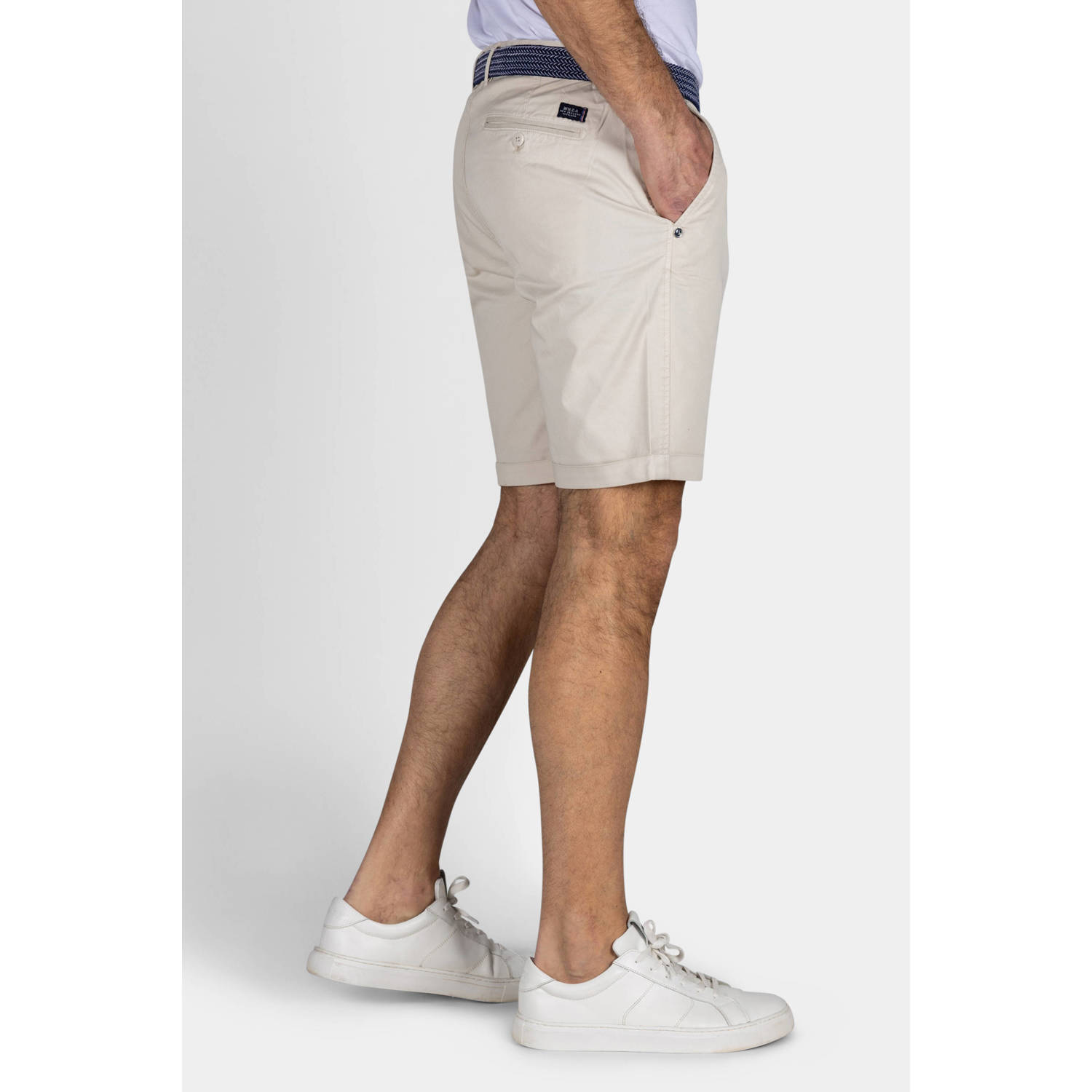 New Zealand Auckland regular chino short beige