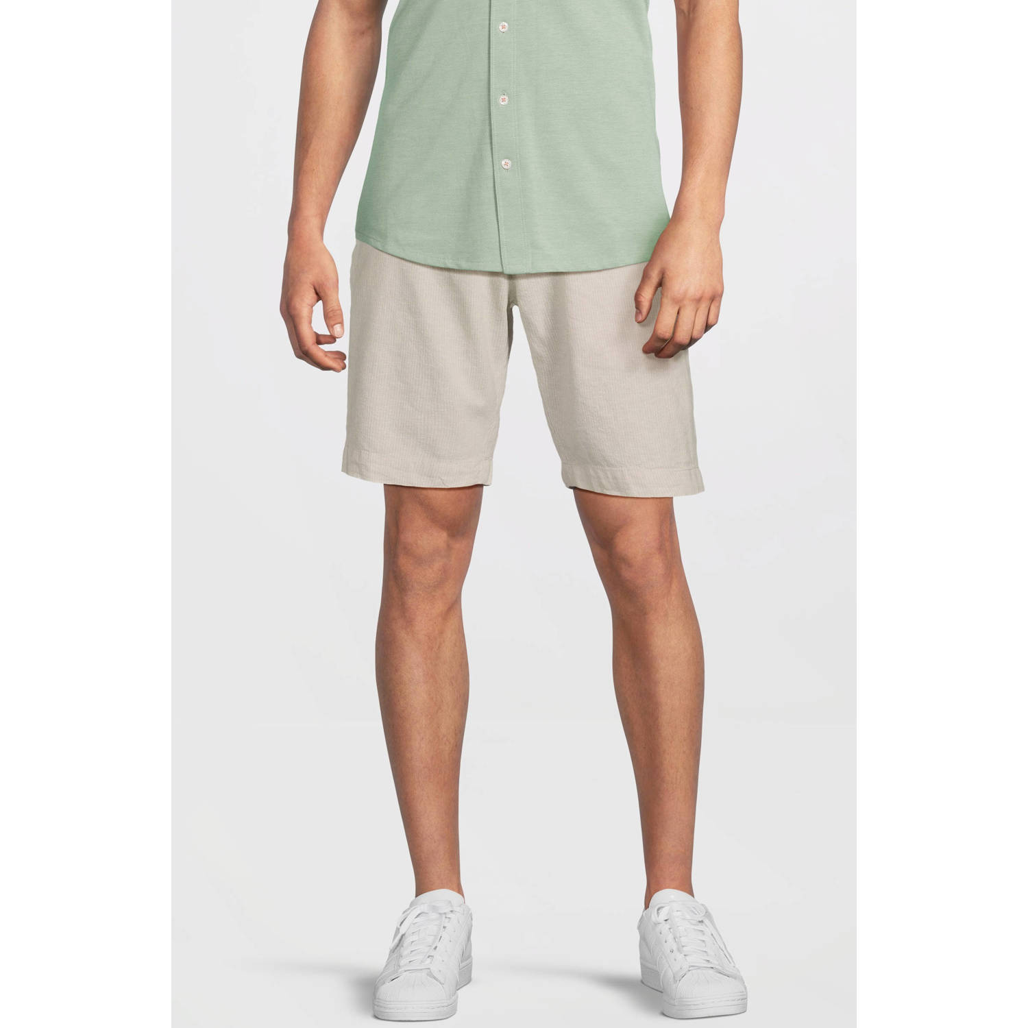 New Zealand Auckland regular chino short ecru