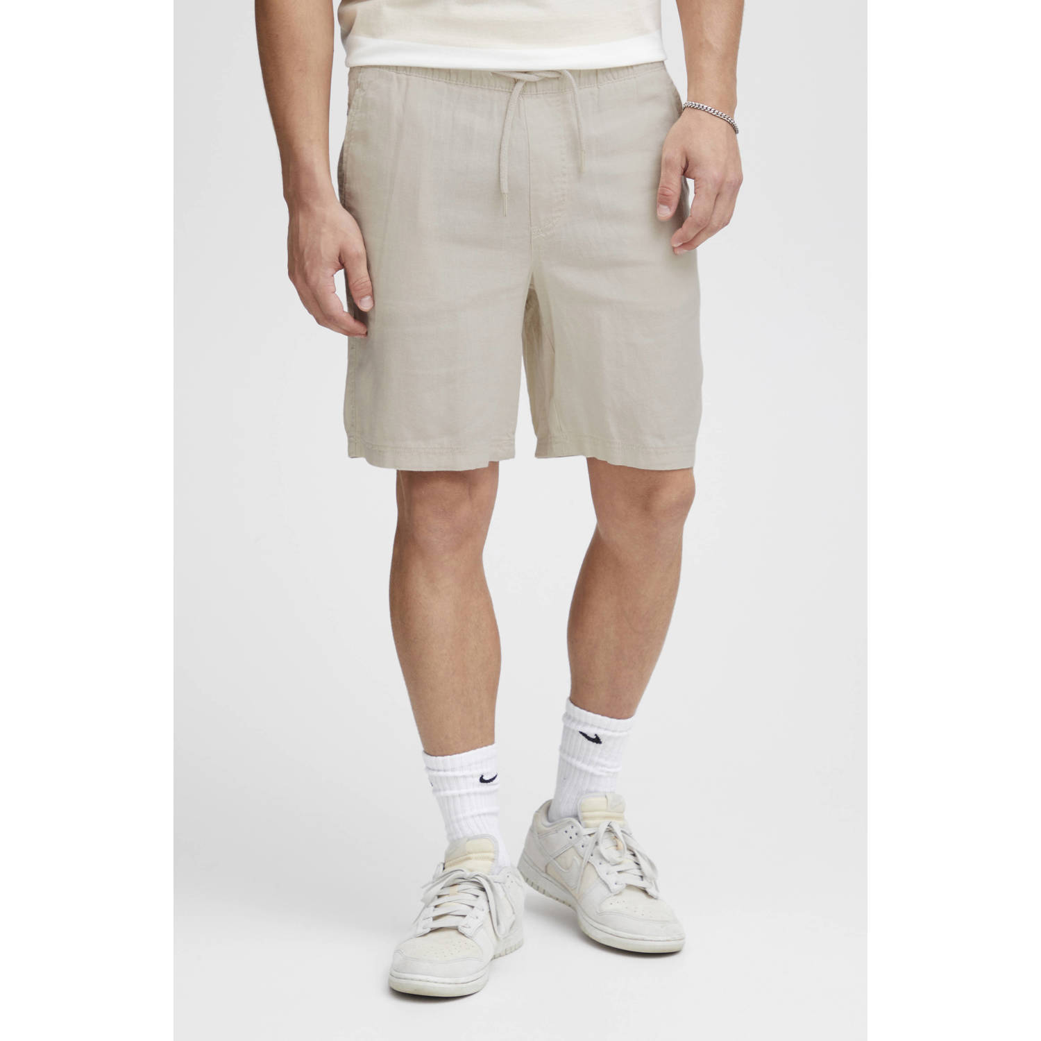 Solid linnen regular casual short ecru