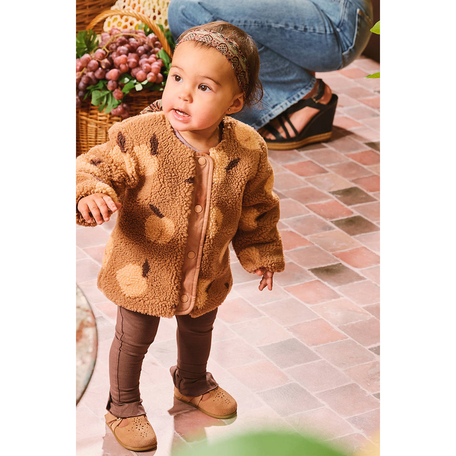 Z8 newborn broek Aicha met ruches bruin
